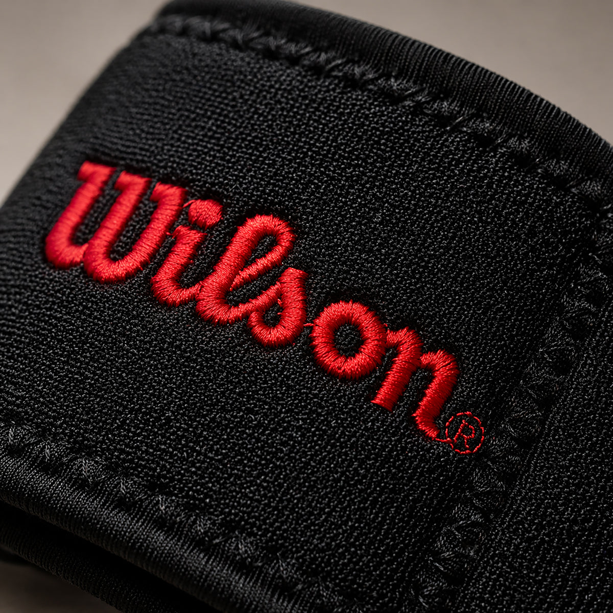 Soporte Antebrazo Tenis Wilson AW106 Neopreno AFS Codo Tenista Epicondilitis Unisex